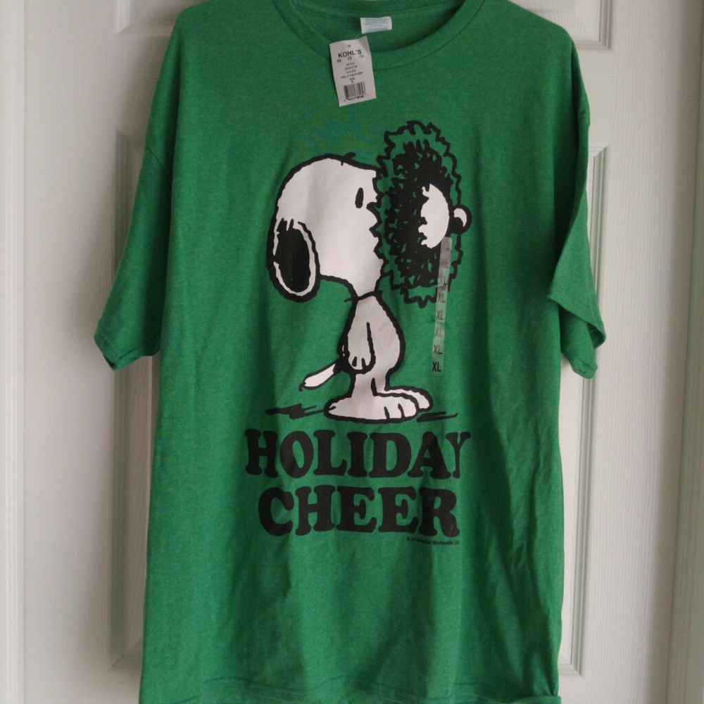 Snoopy Christmas t-shirt